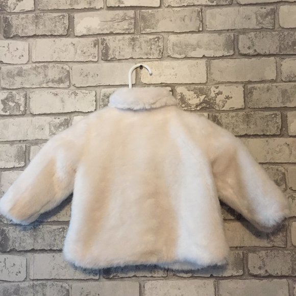 Minnie Mouse White Fur Jacket Size 12-18 Months - Picture 2 of 4